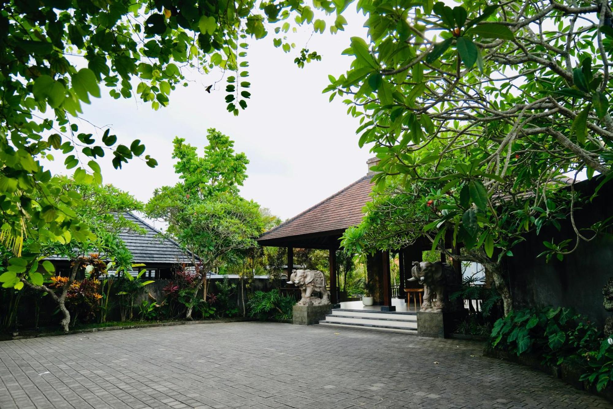 Wana Karsa The Villas Ubud Exterior foto